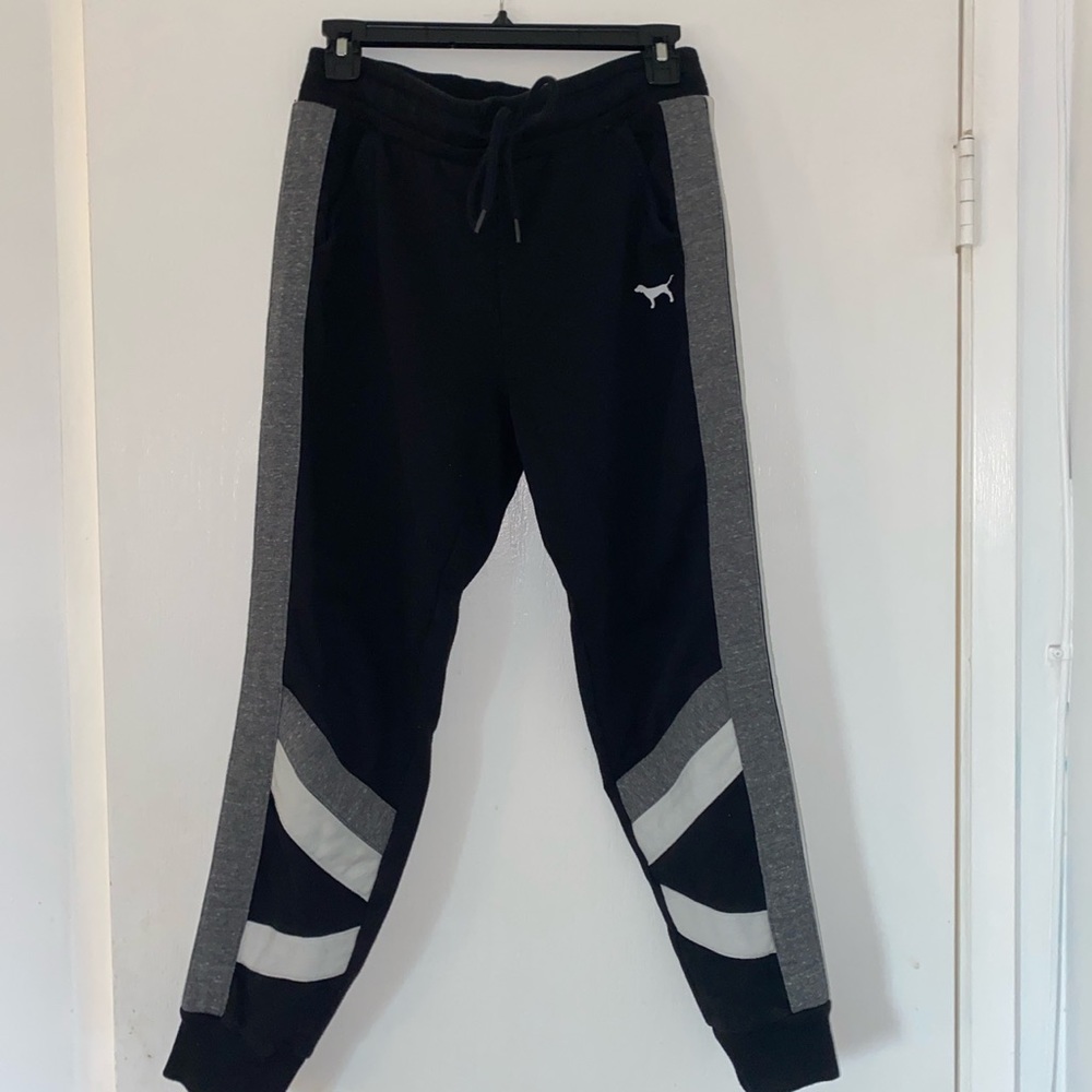 Vs pink sweatpants